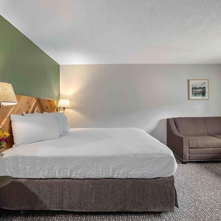 The Lodge At Mount Snow West Dover Exteriör bild