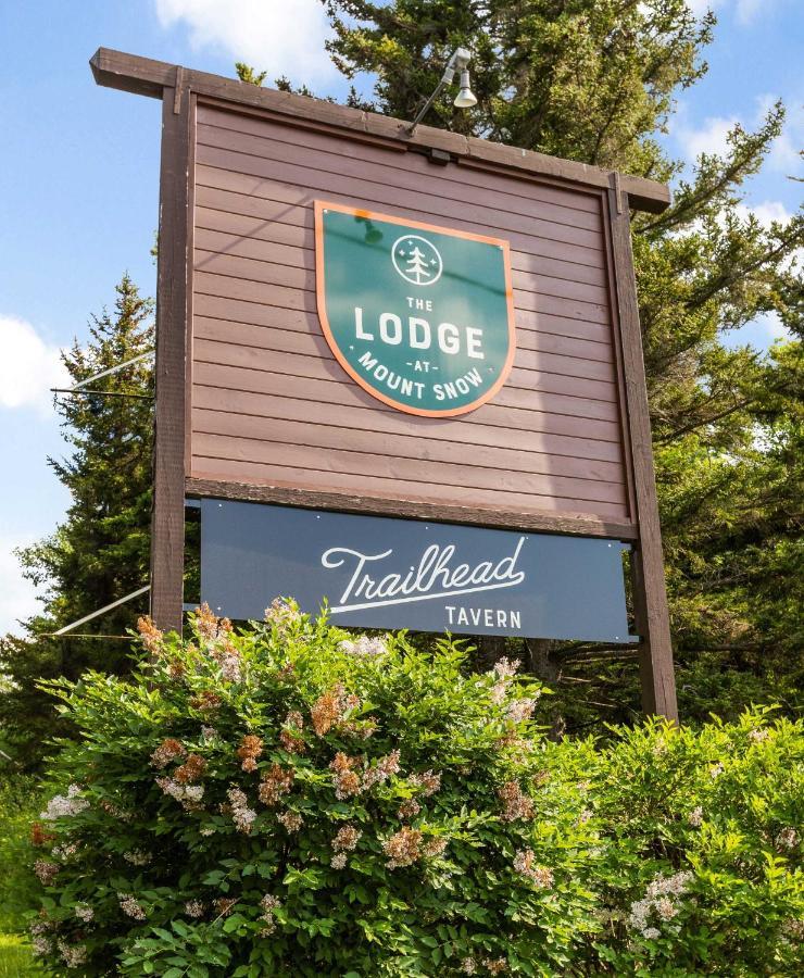 The Lodge At Mount Snow West Dover Exteriör bild